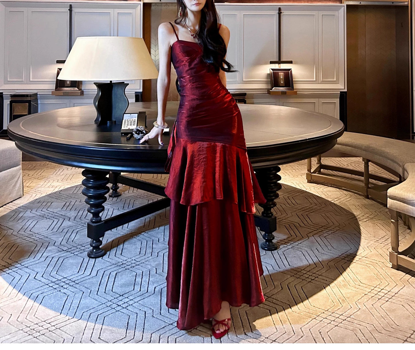 Robe de soirée sirène modest avec bretelles fines bordeaux pour croisière, soirée formelle, 21e anniversaire, tenue longue RB3881