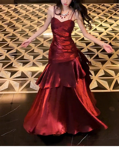 Robe de soirée sirène modest avec bretelles fines bordeaux pour croisière, soirée formelle, 21e anniversaire, tenue longue RB3881