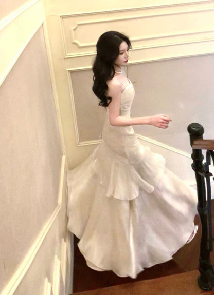 Timeless Mermaid Spaghetti Strap White With Ruffled Chiffon Outdoor Semi Formal Garden Beach Event Outfits Wedding Guest Dresses RB5014