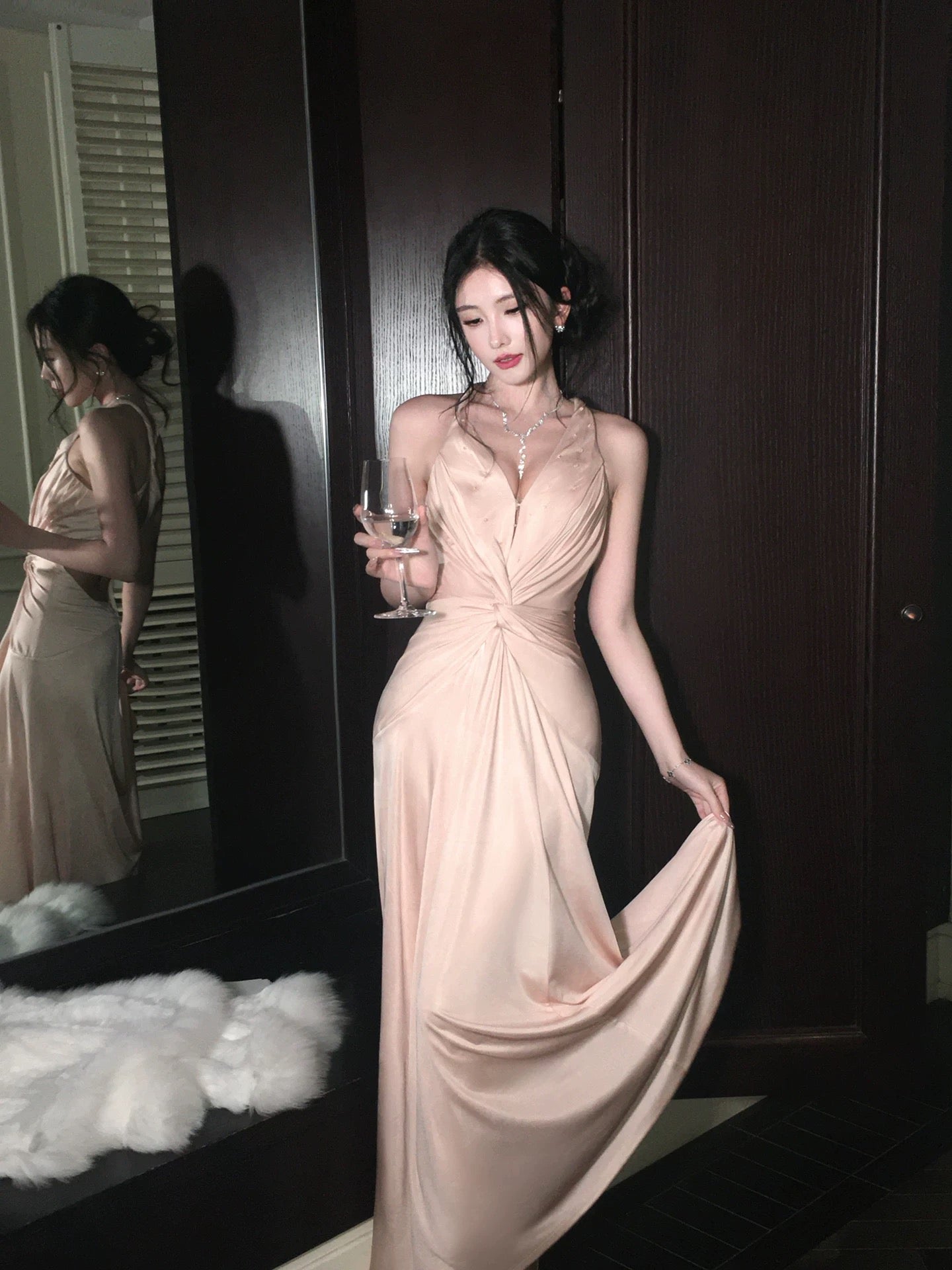 Elegant Mermaid Halter Backless Satin Pink Full-hem Maxi Semi Formal Garden Date Night Outfit Wedding Guest Dresses RB5040