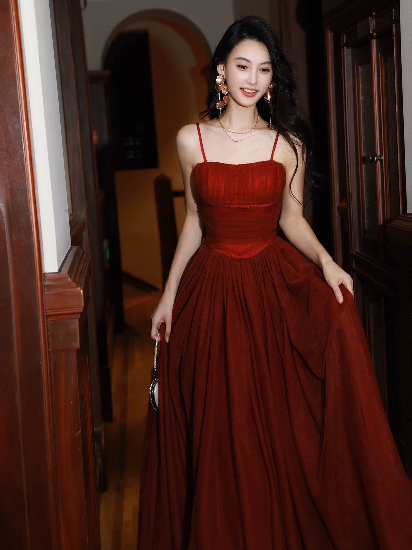 Elegant A Line Spaghetti Strap Burgundy Full-hem Maxi Semi Formal Garden Date Night Outfit Wedding Guest Dresses RB5043