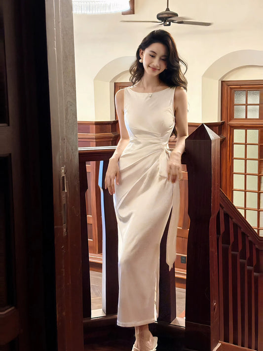 Chic Sheath Scoop Satin White Sleeveless Date Night Outfit Outdoor Semi Formal Long Wedding Guest Dresses RB5044