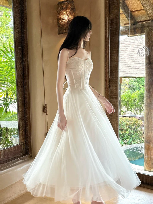 Pretty A line Spaghetti Strap White Tulle Lace Full-hem Maxi Semi Formal Garden Date Night Outfit Wedding Guest Dresses RB5080