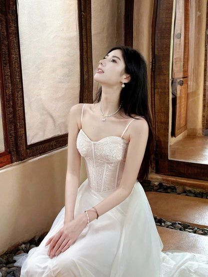 Pretty A line Spaghetti Strap White Tulle Lace Full-hem Maxi Semi Formal Garden Date Night Outfit Wedding Guest Dresses RB5080