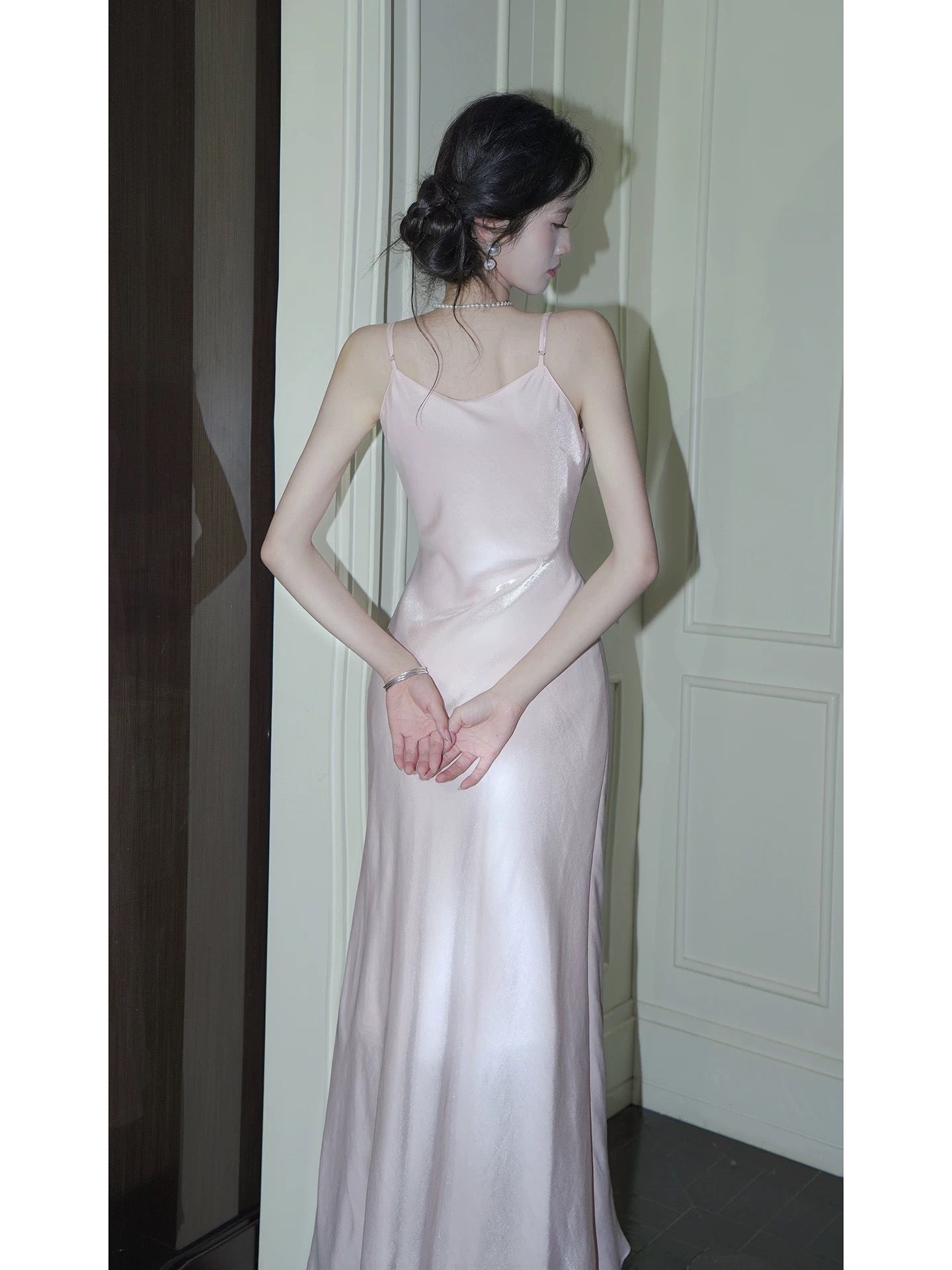 Modest Women's Mermaid Spaghetti Strap Pink Satin Maxi Dress Date Night Outfits Outdoor Semi Formal Wedding Guest Dress RB5110