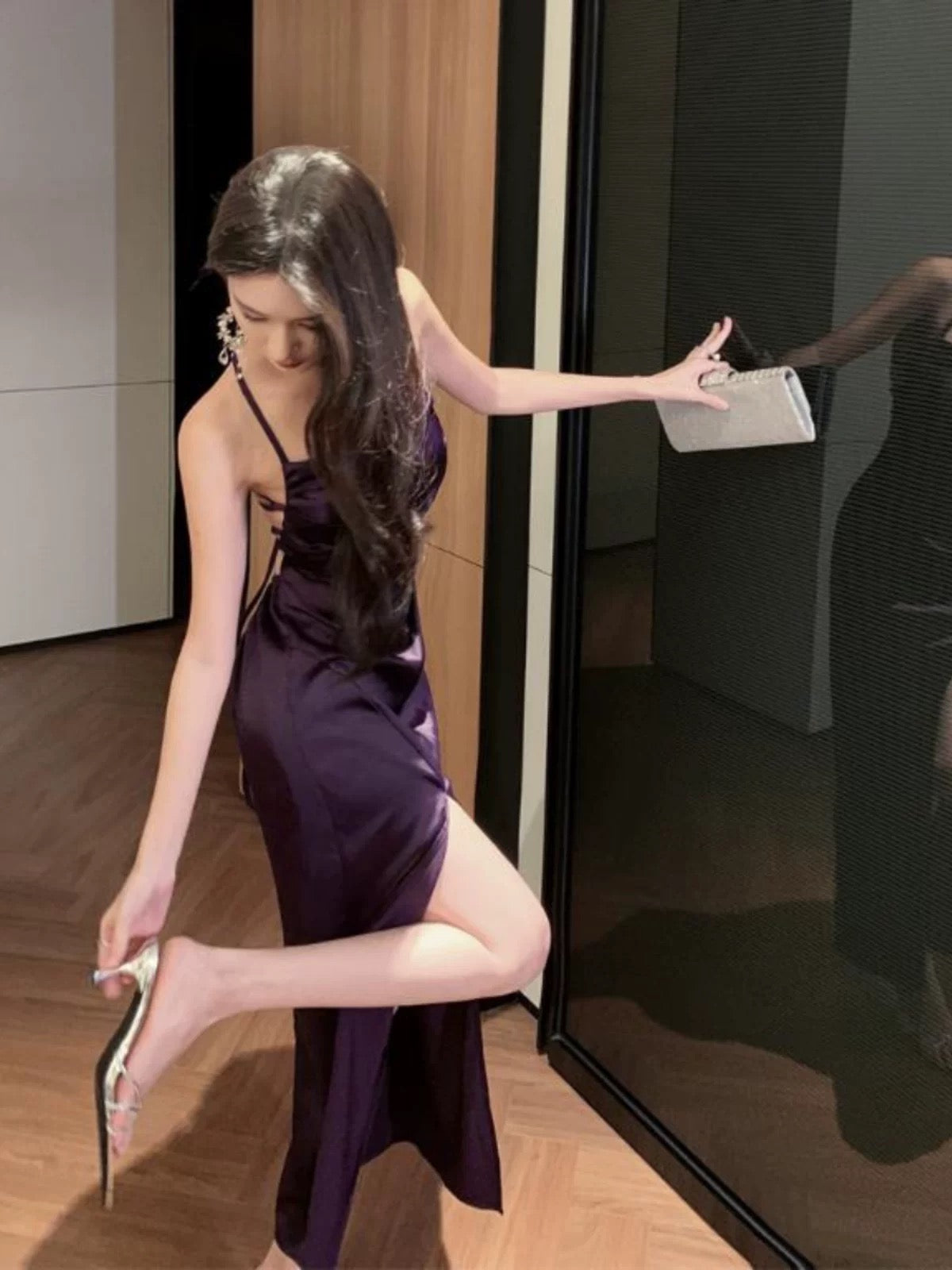 Dazzling Sheath Spaghetti Strap Purple Backless Satin Outdoor Semi Formal Garden Beach Event Outfits Wedding Guest Dresses RB5117