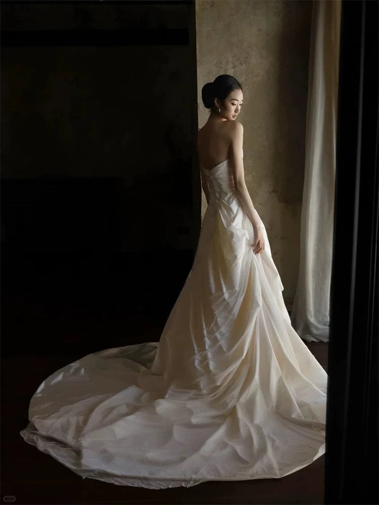Charming Mermaid Strapless White With Ruffled Brides Gown Bridal Dress Long Wedding Dresses RB5713