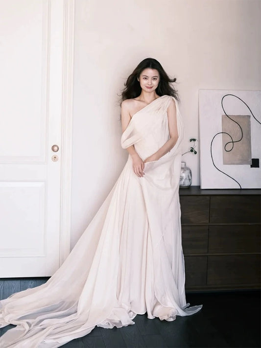 Chic Mermaid One Shoulder White Tulle Wedding Bridal Dress Long Wedding Dresses RB5147
