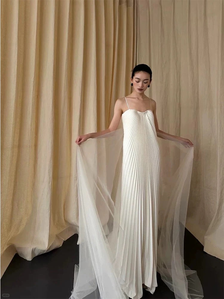 Simple A Line Spaghetti Strap White Tulle Wedding Bridal Dress Long Wedding Dresses RB5151