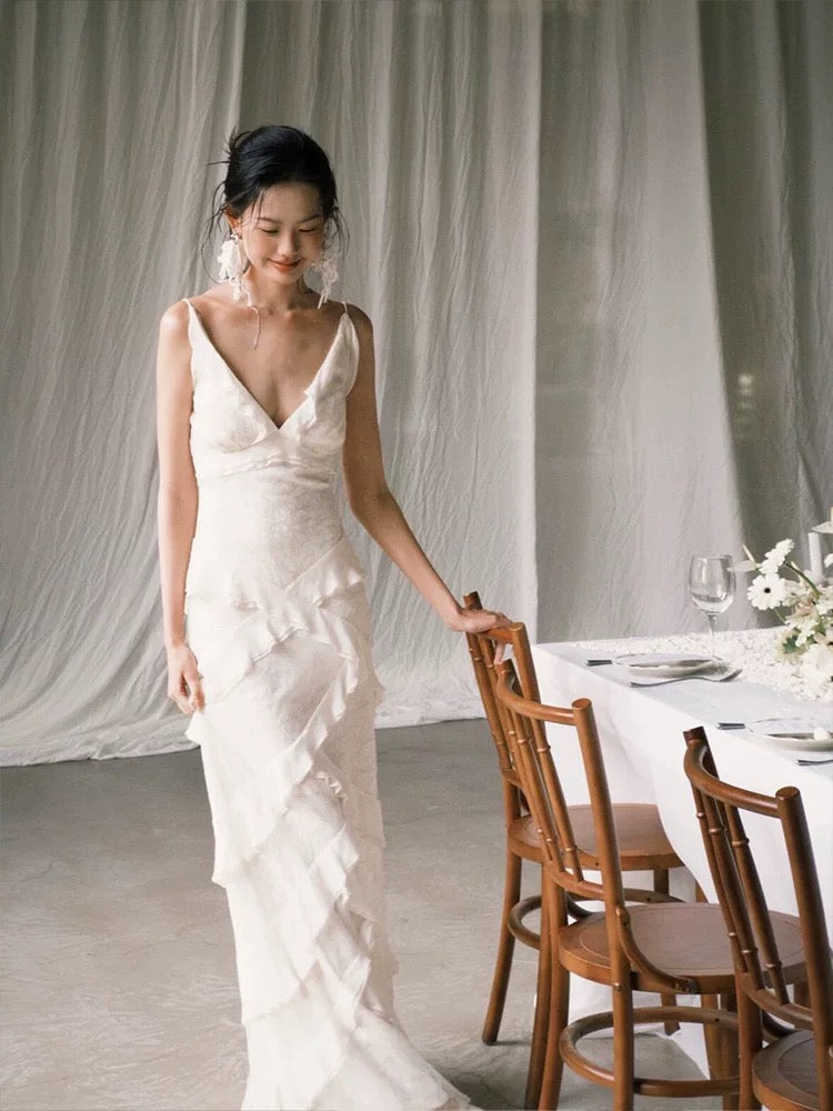 Unique Wedding Dresses Sheath V Neck White Chiffon French Style Long Bridal Gown N3168