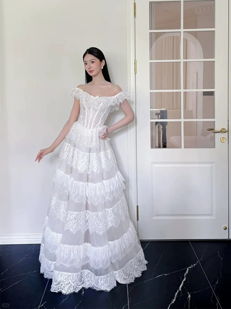 Robes de mariée simples Robe de bal Épaules dénudées Tulle blanc avec dentelle Longue robe de mariée N3494