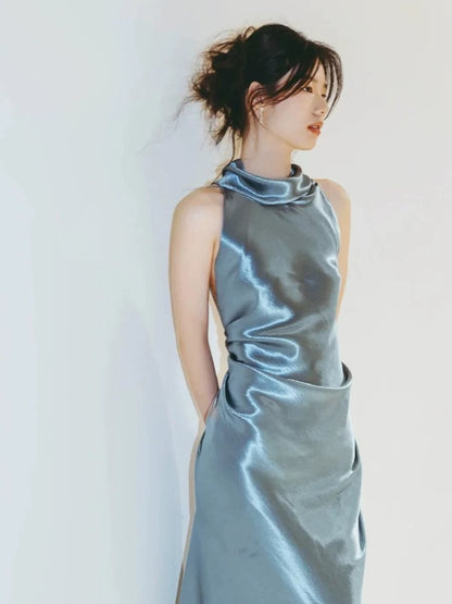 Schlichtes Meerjungfrau Halter Neck Satin Abendkleid mit Band für sommerliche Strandhochzeiten N3505