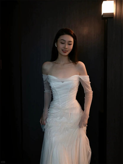 Französischer Stil Brautkleider Meerjungfrau Off-Shoulder mit langen Ärmeln Weißer Tüll Brautkleid N3511
