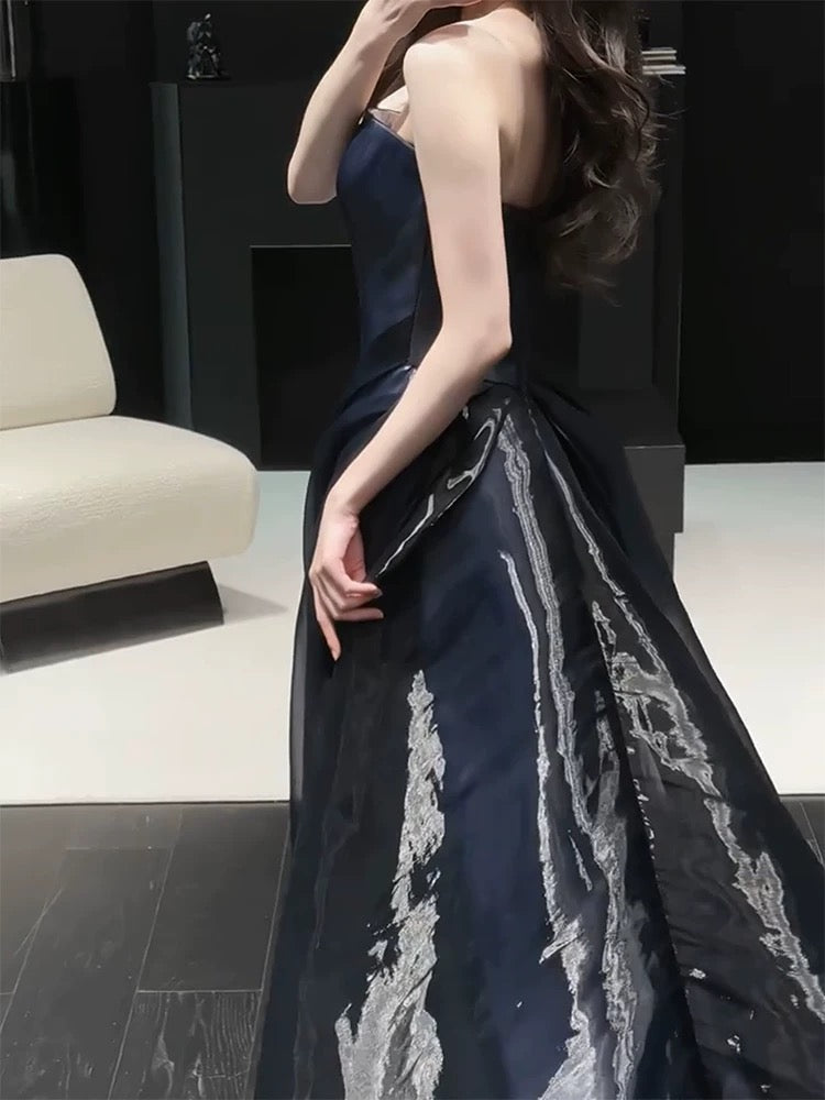 Charmante Abschlussballkleider Meerjungfrau Trägerlos Marineblau Organza Langes Abendkleid N3914