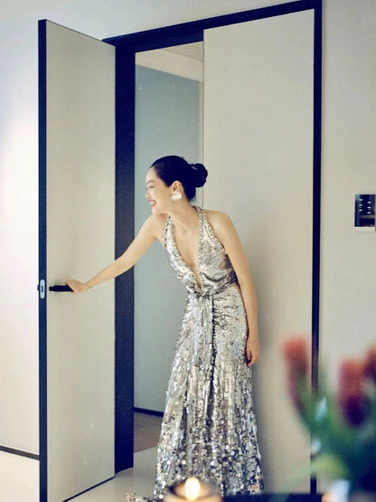 Glitzernde Abschlussballkleider Meerjungfrau V-Ausschnitt Silber Pailletten Langes Abendkleid N3945
