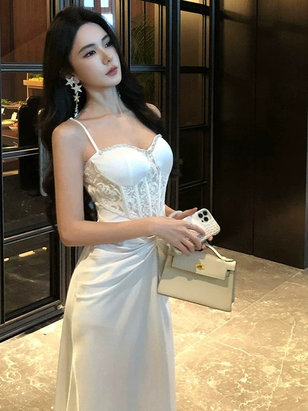 Elegante Abschlussballkleider Meerjungfrau Spaghettiträger Weiß Spitze Langes Abendkleid N3964