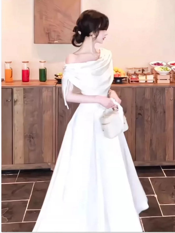 Elegant Prom Dresses A Line Off The Shoulder White With Pleated Knee Length Formal Evening Dress N3971