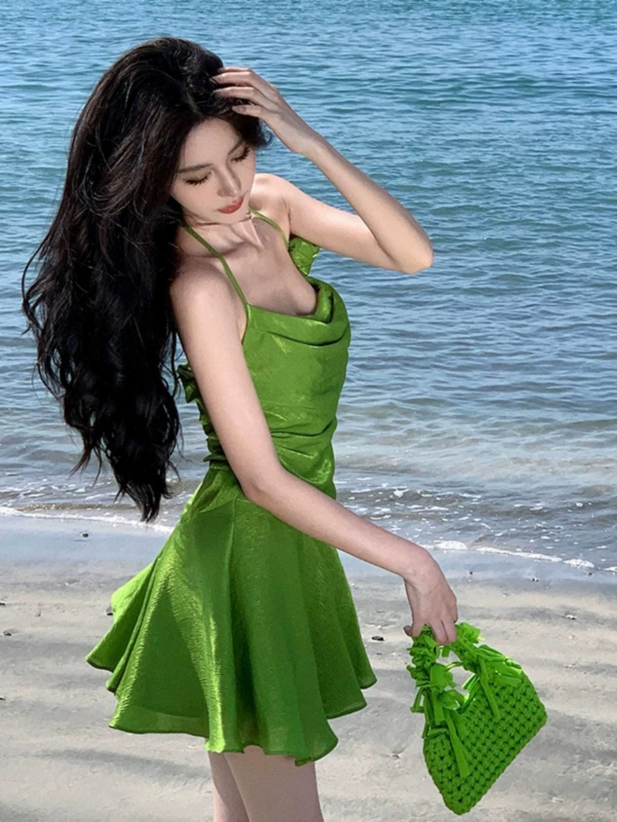 Sexy A-Linien-Partykleid in Grün mit Spaghettiträgern, kurzes Minikleid, Cocktailkleid, Ballkleid N3989