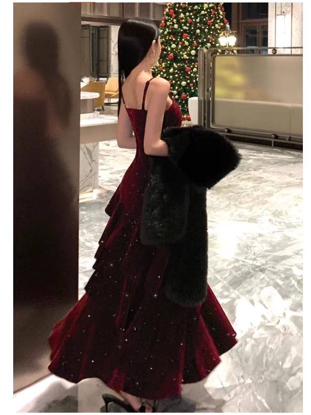 Simple Mermaid Spaghetti Strap 21st Birthday Elegant Outfit Burgundy Velvet Prom Wedding Guest Dresses N4004