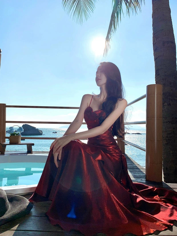 Sexy Meerjungfrau Spaghettiträger 21. Geburtstag Elegante Outfits Burgund Lange Hochzeitsgastkleider N4014