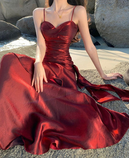 Sexy Meerjungfrau Spaghettiträger 21. Geburtstag Elegante Outfits Burgund Lange Hochzeitsgastkleider N4014