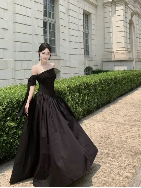 Sexy A Line Off The Shoulder 18th Birthday Elegant Outfit Summer Black Wedding Guest Dresses N4030