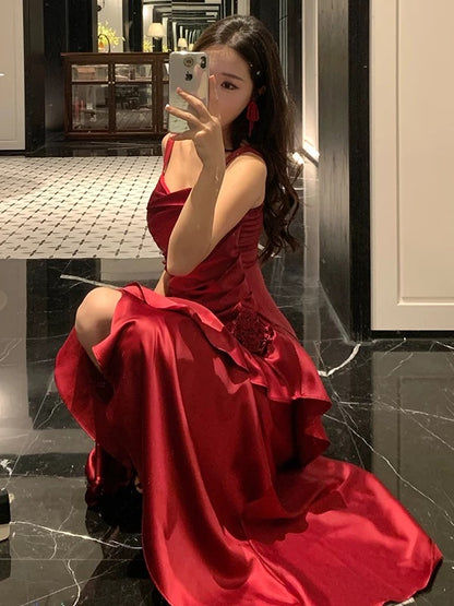 Robe de soirée élégante sirène bordeaux à bretelles spaghetti, longueur cheville, pour 21e anniversaire, idéale pour les invités de mariage estival N4035