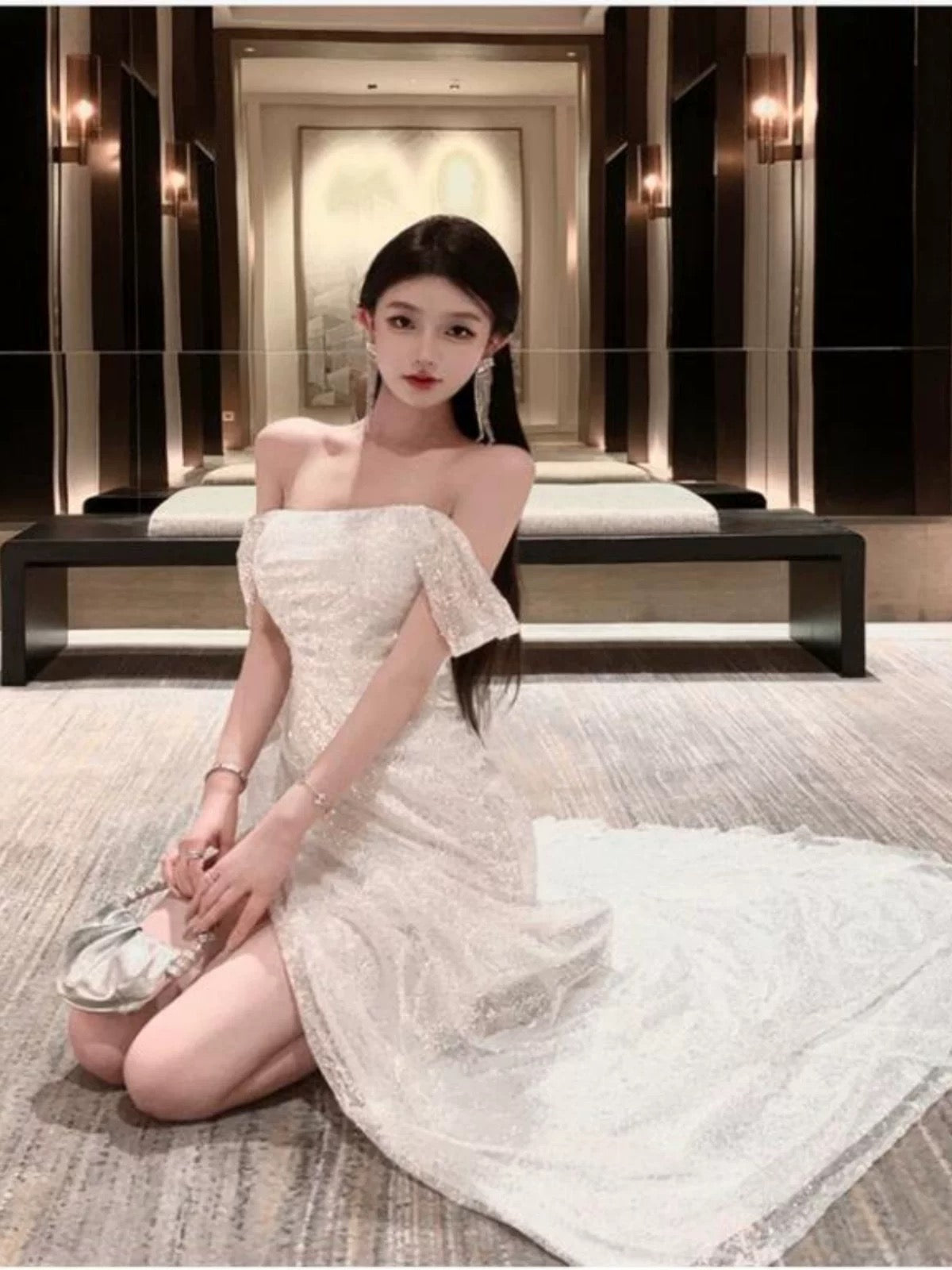 Robe élégante sirène sexy à épaules dénudées avec sequins blancs pour 21ème anniversaire, tenue d'invitée pour mariage d'été N4051