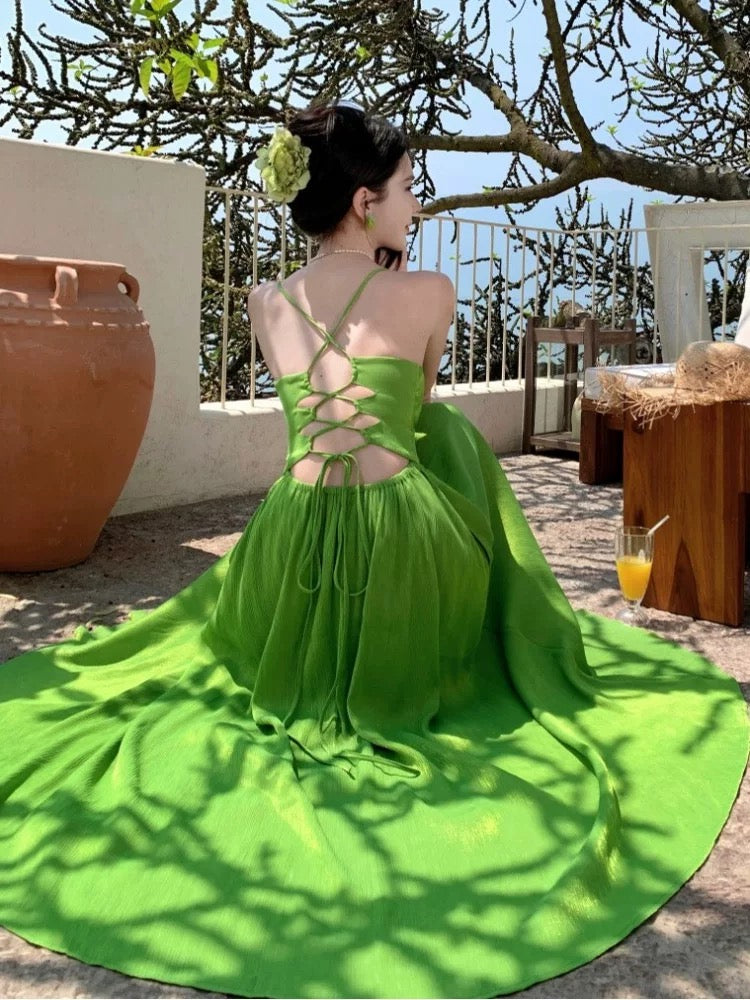 Robes de Demoiselle d'Honneur N4066 Simples, Ligne A, Bretelles Spaghetti, Mousseline Verte, Été, Plage, Élégante pour 19ème Anniversaire