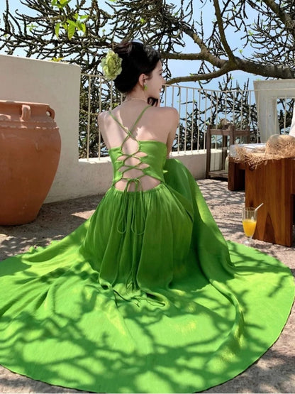 Robes de Demoiselle d'Honneur N4066 Simples, Ligne A, Bretelles Spaghetti, Mousseline Verte, Été, Plage, Élégante pour 19ème Anniversaire