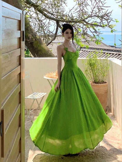 Robes de Demoiselle d'Honneur N4066 Simples, Ligne A, Bretelles Spaghetti, Mousseline Verte, Été, Plage, Élégante pour 19ème Anniversaire