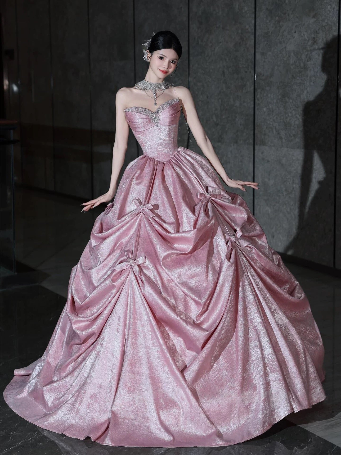 Glittery Prom Dress Ball Gown Sweetheart Pink With Beading Floor Length Quinceanera Dresses Party Formal Outfits RB5233