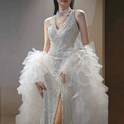 Glitzerndes Meerjungfrauen-Abendkleid mit V-Ausschnitt, silbernen Pailletten und Perlenstickerei, langes Ballkleid, Inspiration für Abend-Outfits RB5201