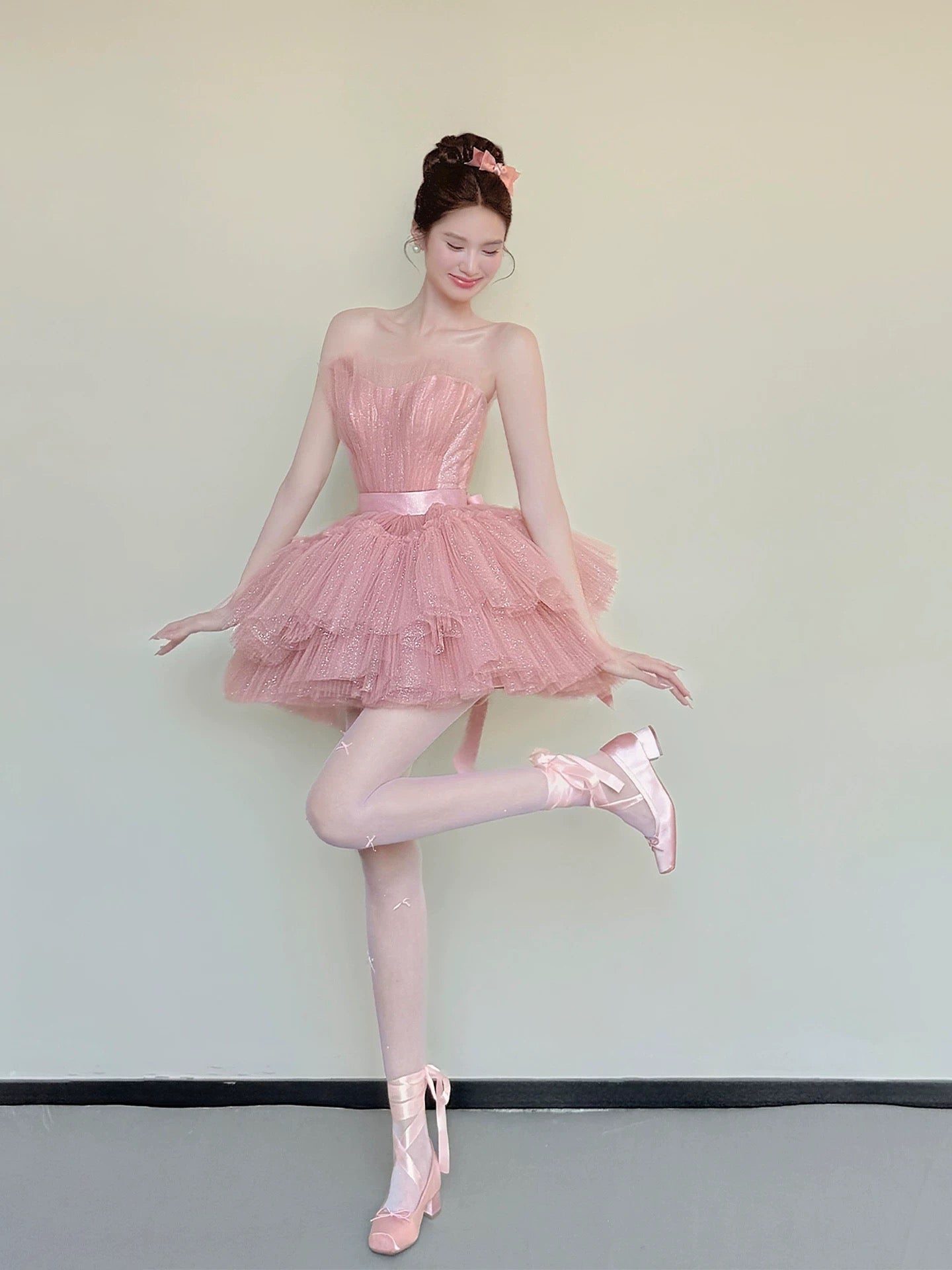 Pretty Ball Gown Strapless Pink Tulle Mini Short Cocktail Homecoming Dresses Ideas Hoco Outfits RB5258