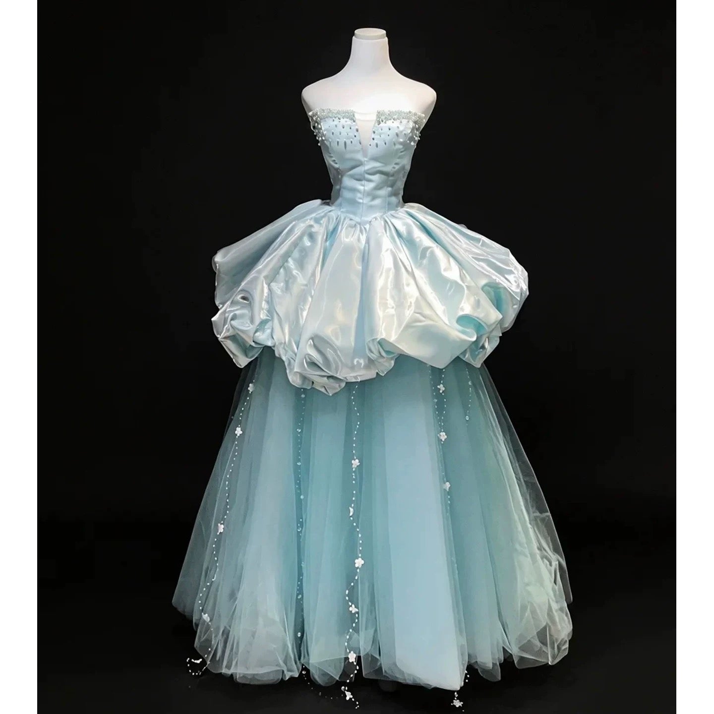 Beautiful Ball Gown Strapless Blue Satin Date Night Outfits Semi Formal Prom Gown Evening Dresses RB5325