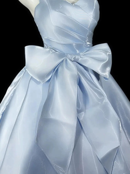 Cute Ball Gown Halter Blue Satin Short Cocktail Gown Homecoming Dresses Ideas Hoco Outfits RB5332