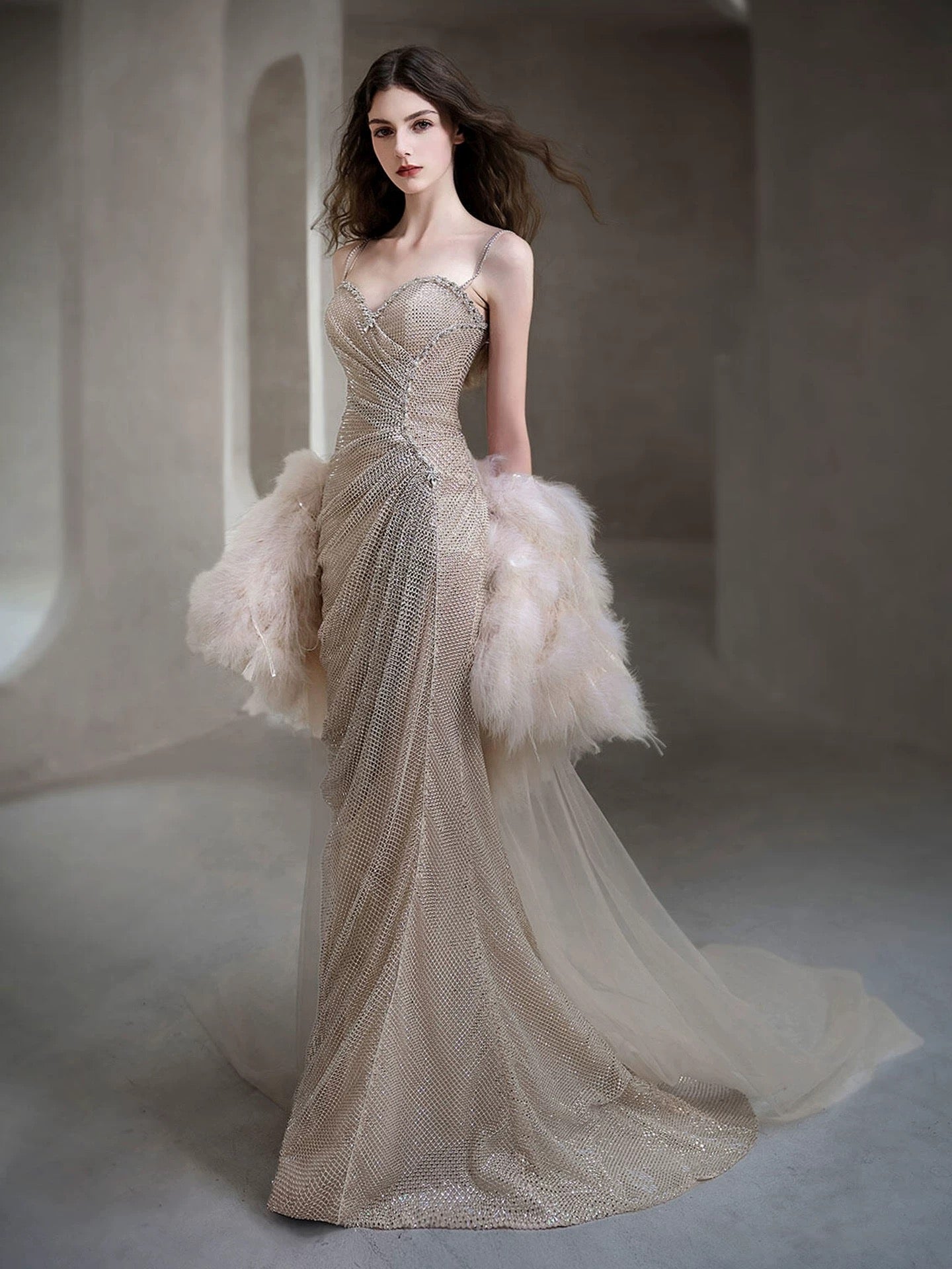 Sparkling Mermaid Spaghetti Strap Sequin Sleeveless Long Prom Dresses With Feathers Cape For Women N4244