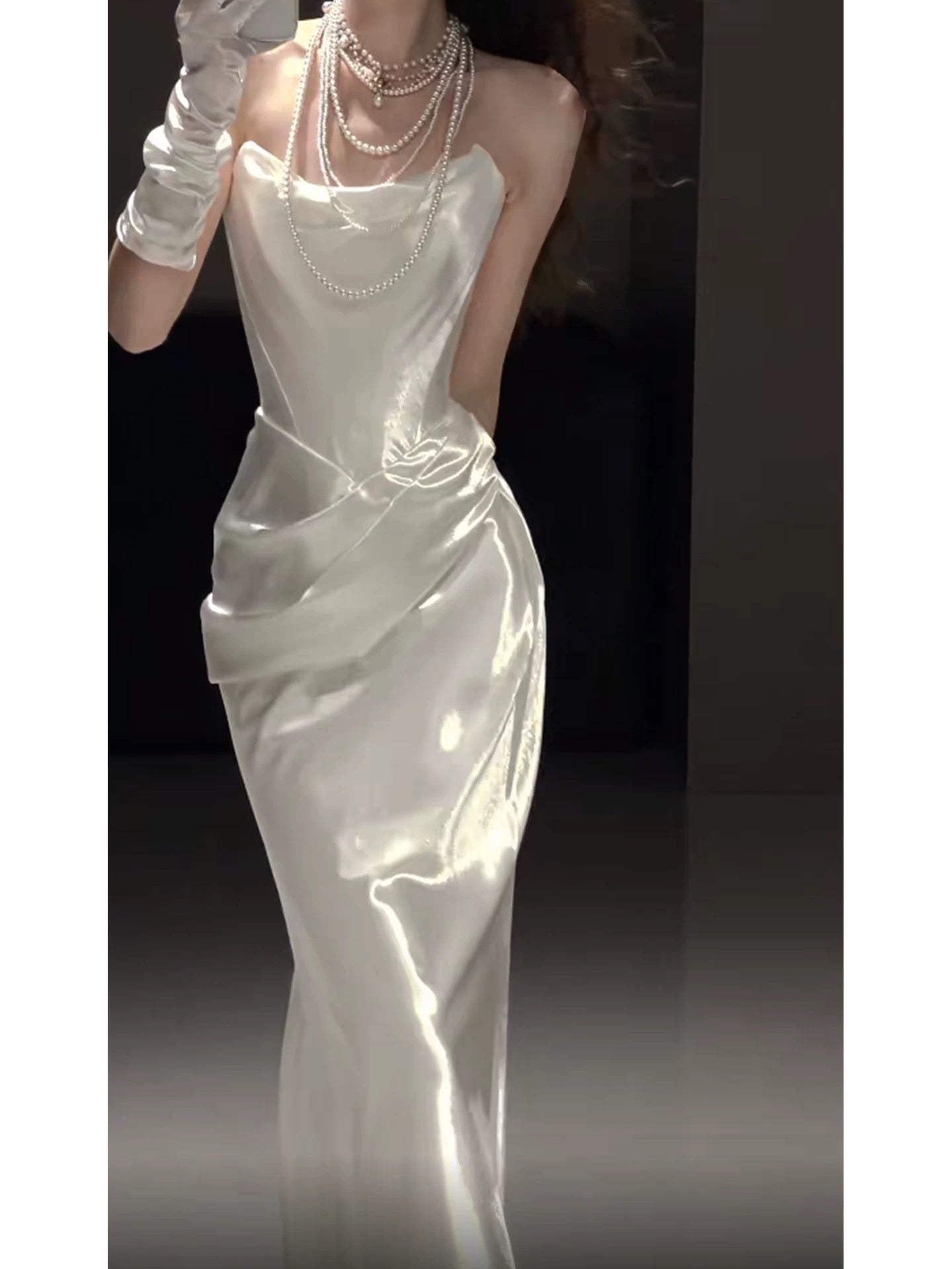 French Style Wedding Dresses Mermaid Strapless With Pleated Summer Gloves Wedding Dress N4252
