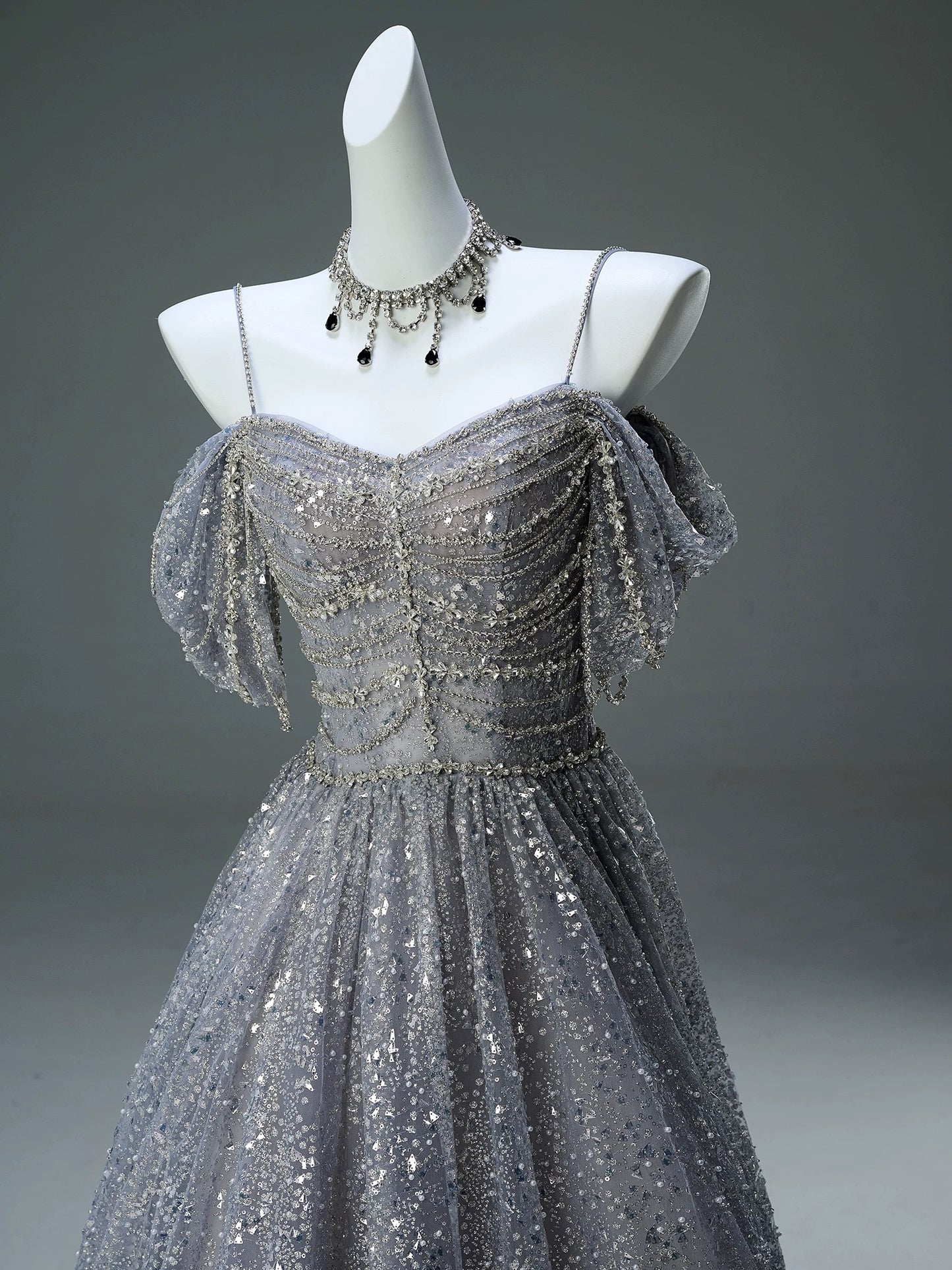 Sparkly Ball Gown Off The Shoulder Silver Gray Sequin Long 15 Quinceanera Dresses Photo Ideas Formal Outfit RB5526