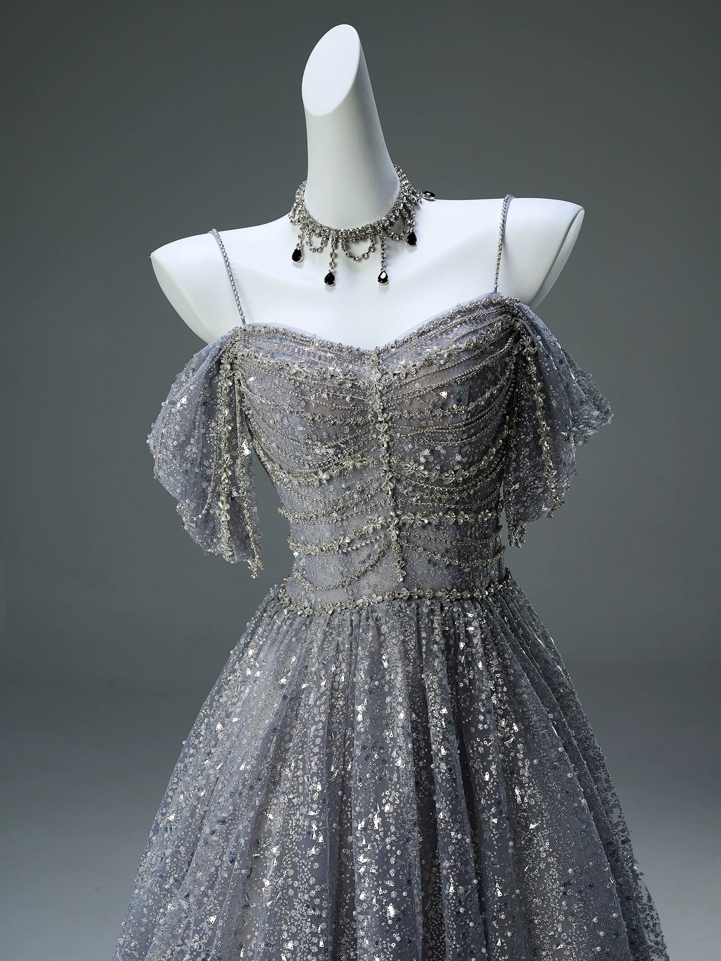 Sparkly Ball Gown Off The Shoulder Silver Gray Sequin Long 15 Quinceanera Dresses Photo Ideas Formal Outfit RB5526
