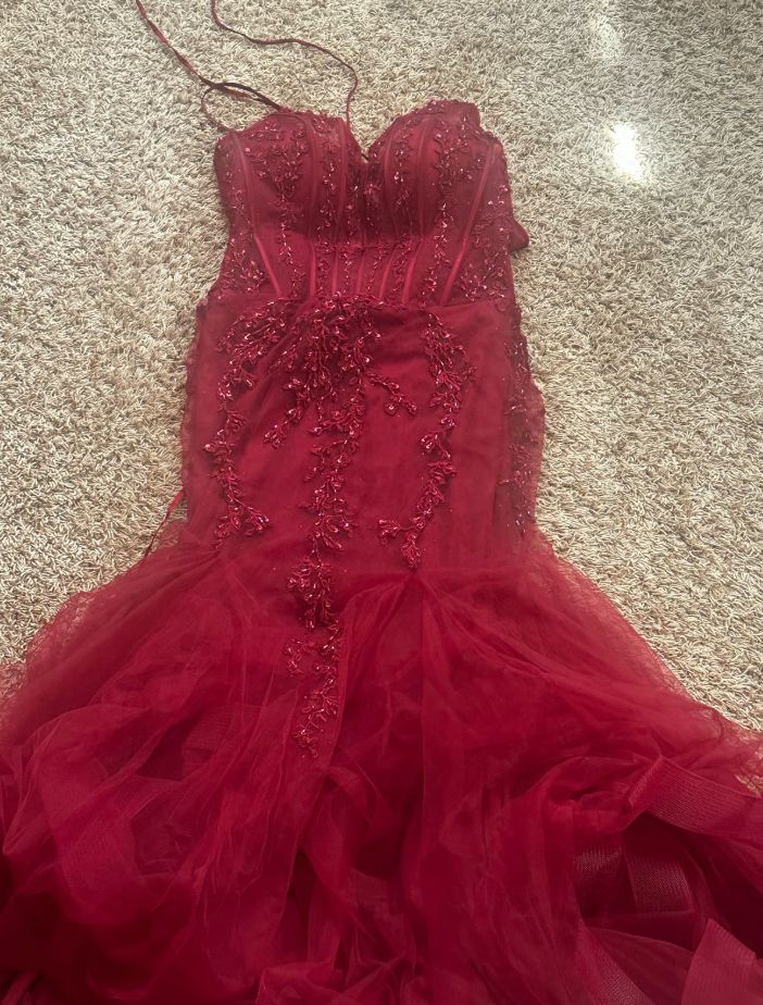 Meerjungfrauen-Abendkleid aus burgunderrotem Tüll mit V-Ausschnitt und Spitze, formelles Abendkleid AB543