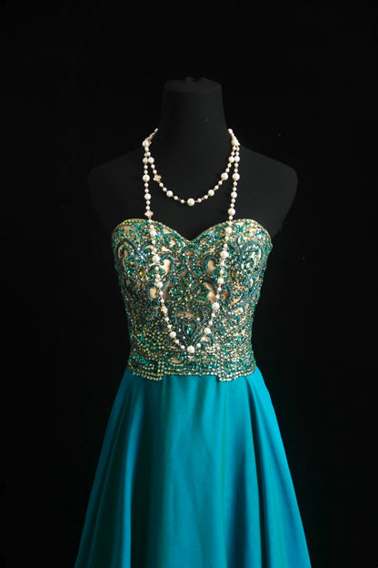 Vintage-Abendkleider im A-Linien-Stil mit herzförmigem Ausschnitt und Perlenbesatz am Oberteil – Inspiration für ein formelles, blaues Abendkleid N169