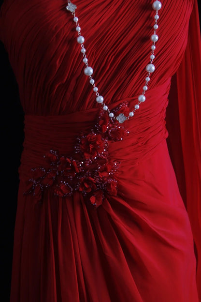 Robe de bal vintage, coupe trapèze, une épaule, en mousseline rouge avec corsage perlé, inspiration robe de soirée formelle N171