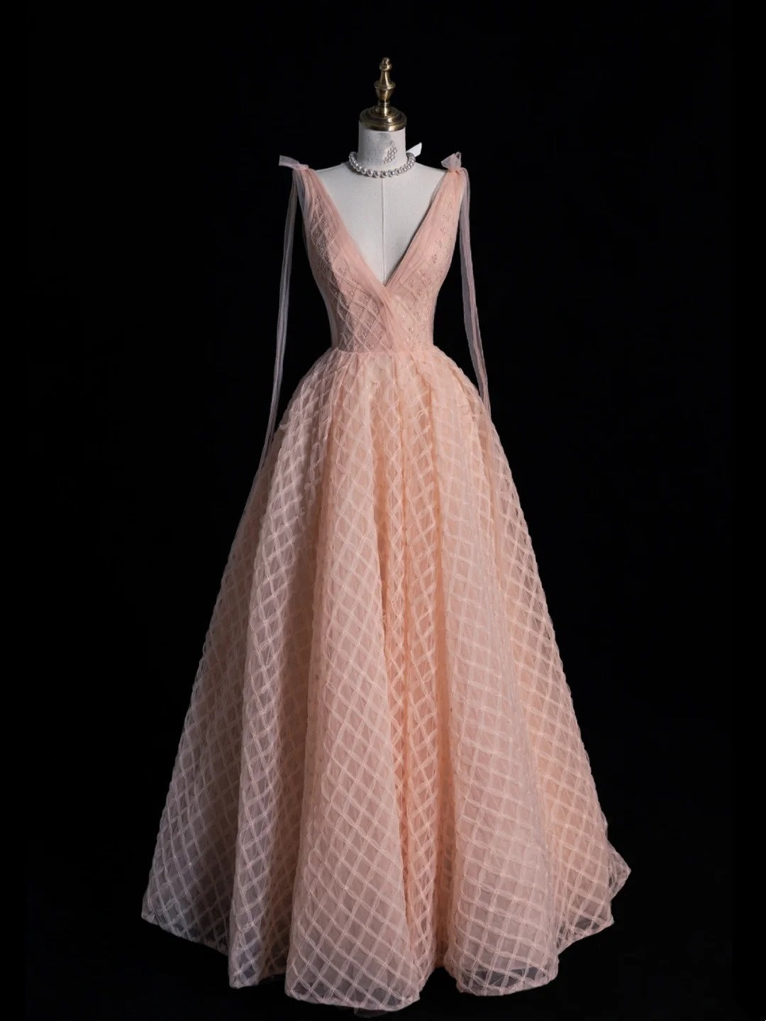 Magnifique robe de bal rose poudré à col en V, longue, pour les soirées formelles - Inspiration tenue N238