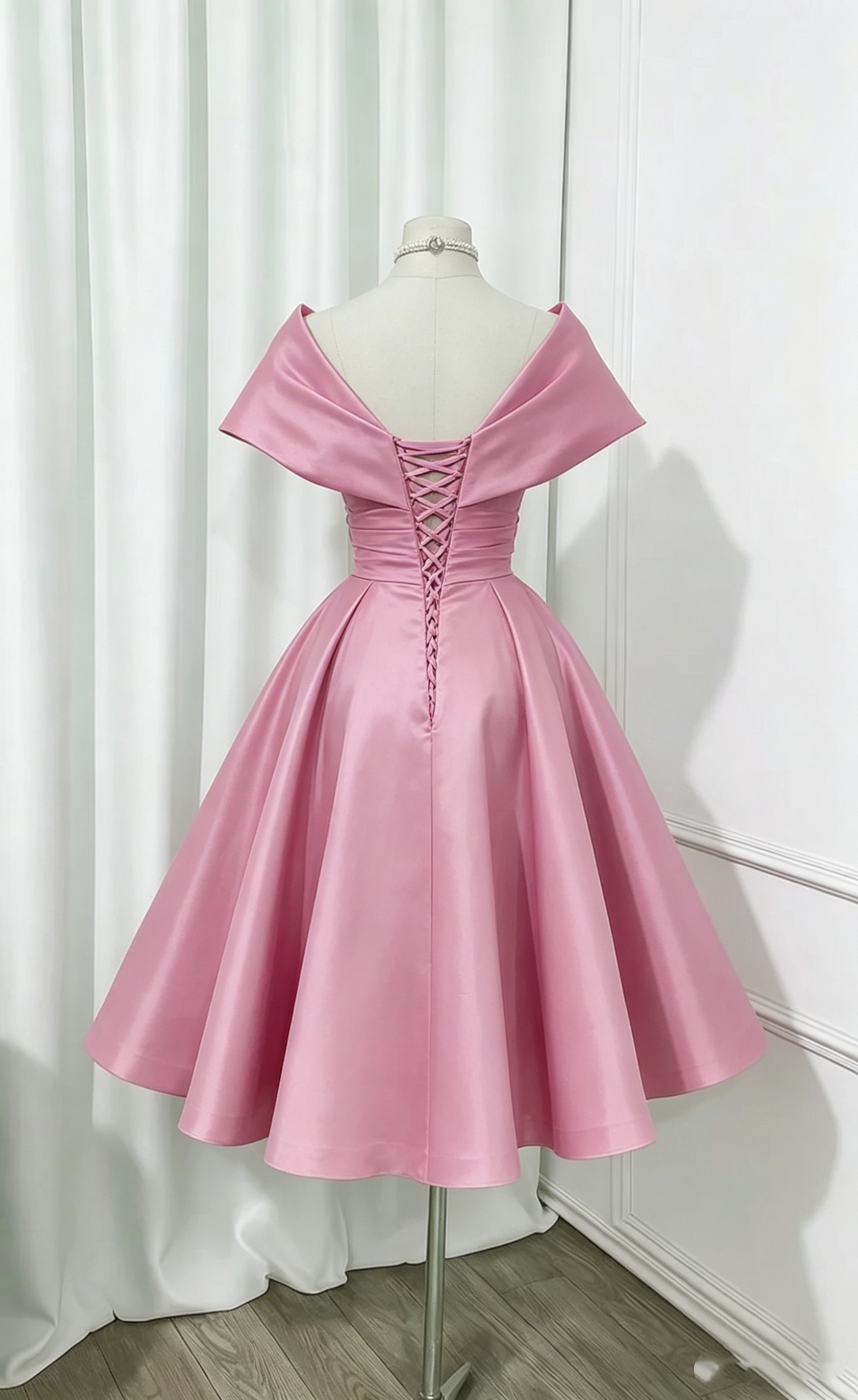 Hübsches Ballkleid Schulterfrei Rosa Kurz Mini Homecoming-Kleid Abschlussballkleid N2435