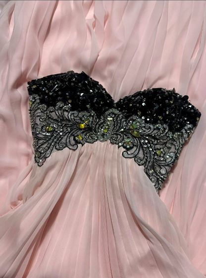 Robes de bal élégantes coupe A en mousseline rose avec dentelle bustier sans manches tenues de soirée formelles N3791