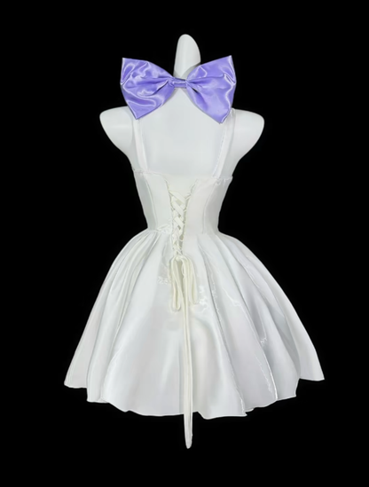 Robes de bal uniques à bretelles spaghetti blanches courtes mini robes de fête pour la remise des diplômes et le bal de promo N4422