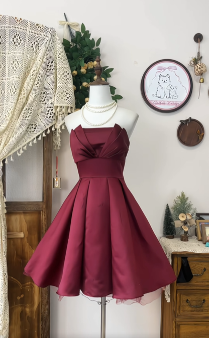 Niedliches trägerloses Ballkleid aus burgunderfarbenem Satin, inspiriert von Abschlussballkleidern, Senior Short Formal und Homecoming Dresses N4585