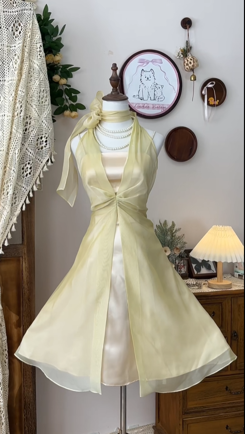 Hübsches Ballkleid Neckholder Gelb Chiffon Mini Senior Kurz Abschlussfeier High School Homecoming Kleider N4618