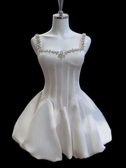 Gorgeous Ball Gowns Square Neck Satin White Mini Senior Short Hoco Gown High School Homecoming Dresses N4648